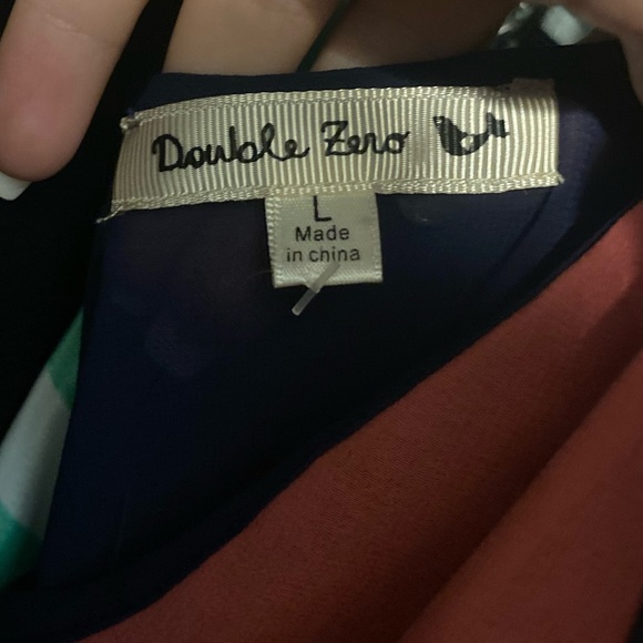 Double Zero Open Back Tank Top - Picture 4 of 5